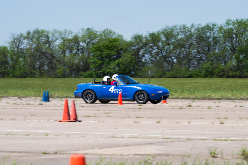 Illustration for article titled Huge Juicy Autocross Photodump